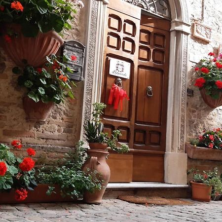 B&B Leopardi Montefiore dellʼAso Zewnętrze zdjęcie